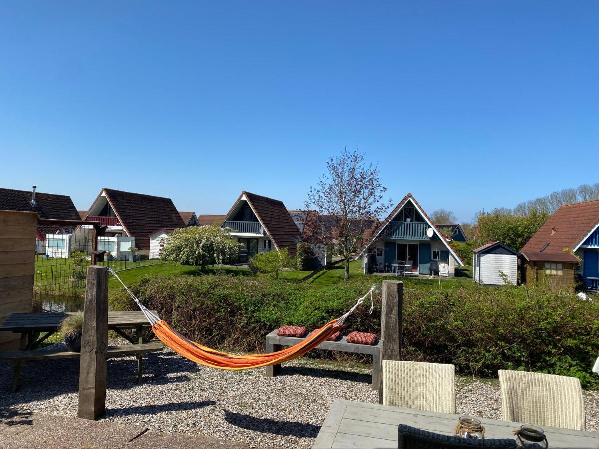 De Lauwersmeer Vogel Mit Eingezaeuntem Garten Anjum Exteriör bild